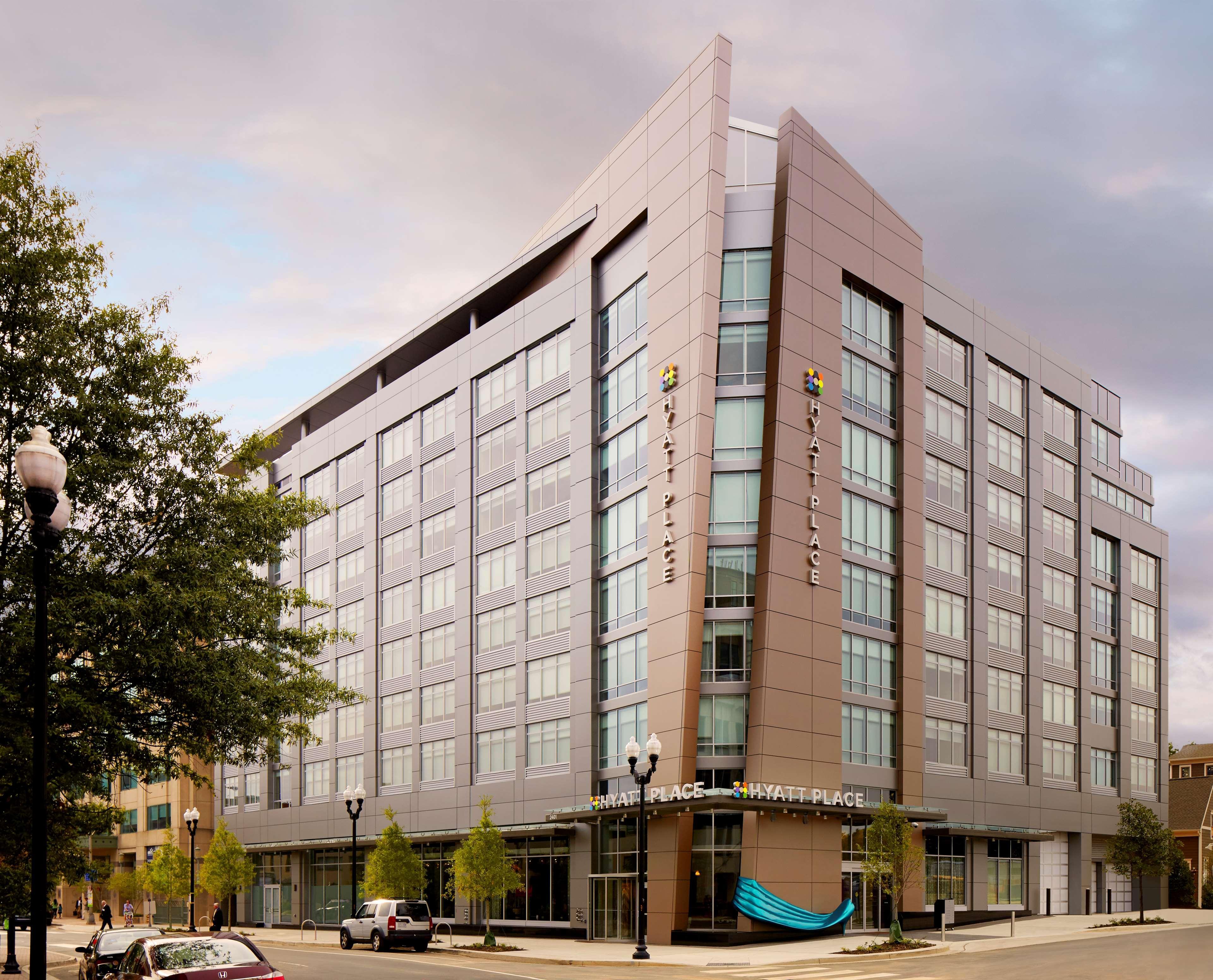 Hyatt Place Arlington Courthouse Exterior photo